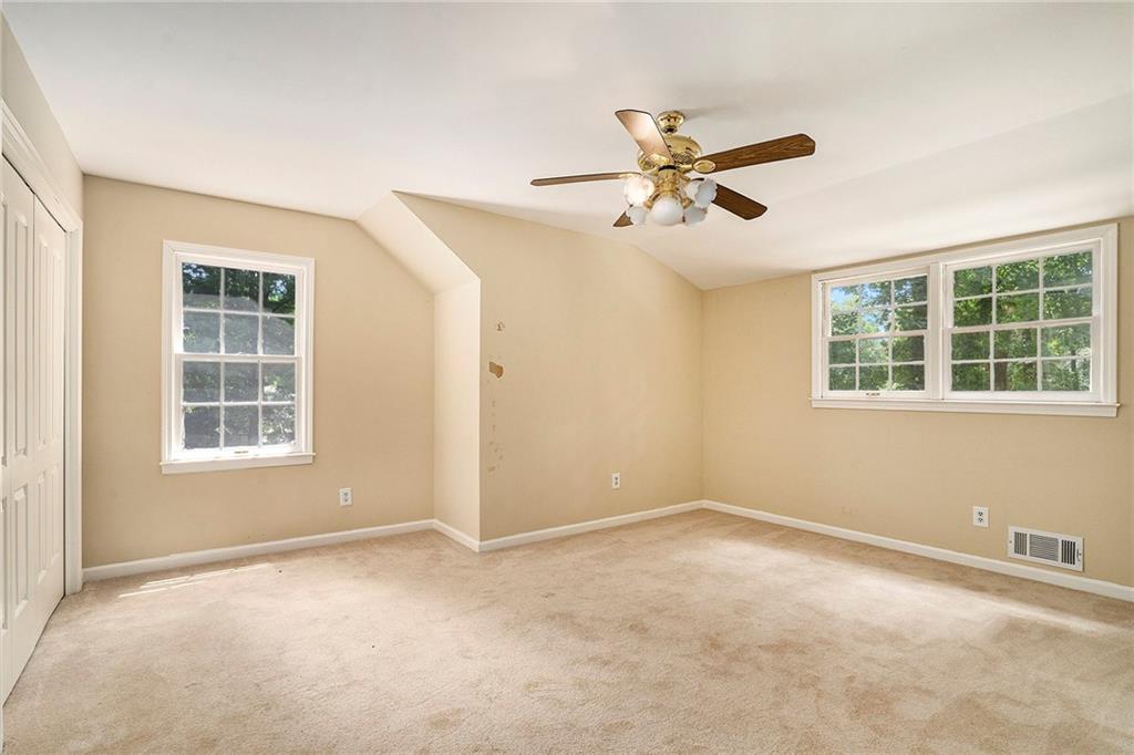 2921 Carriage Court Court W