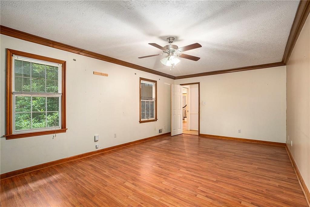 2921 Carriage Court Court W