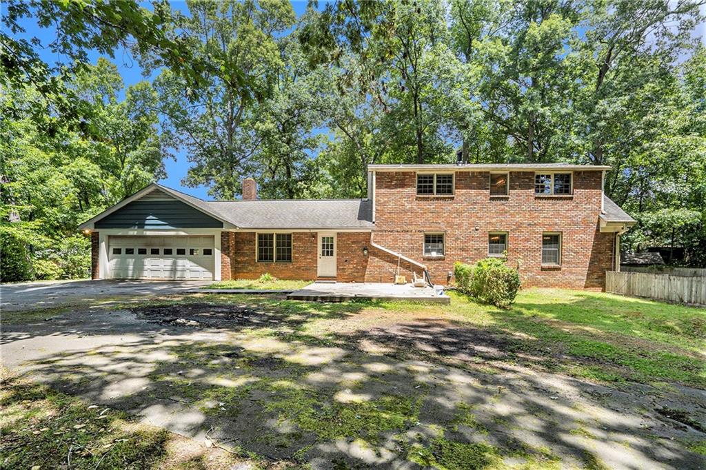 2921 Carriage Court Court W