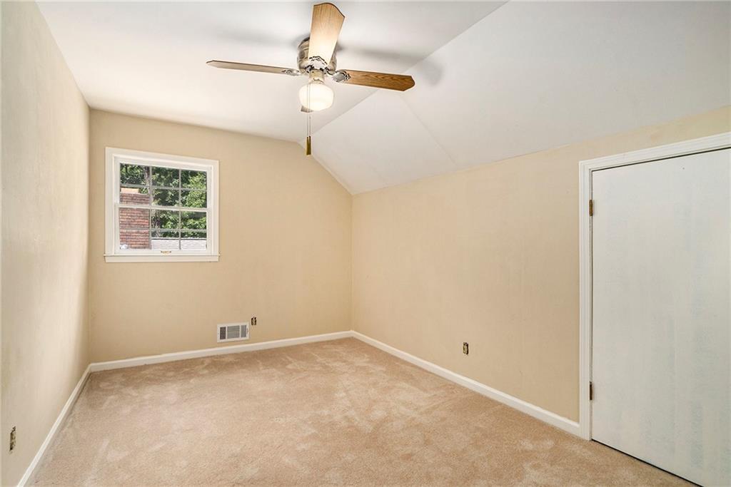 2921 Carriage Court Court W