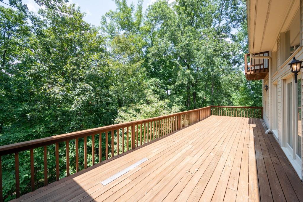 1471 Beaumont Drive NW