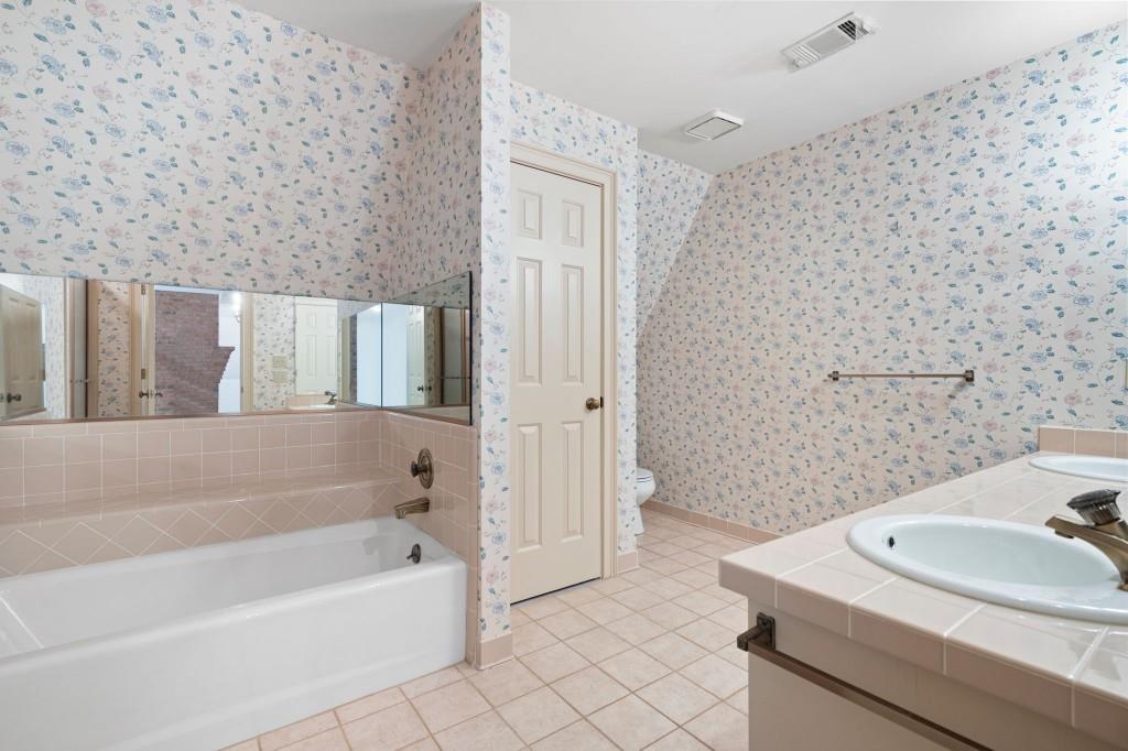 1471 Beaumont Drive NW