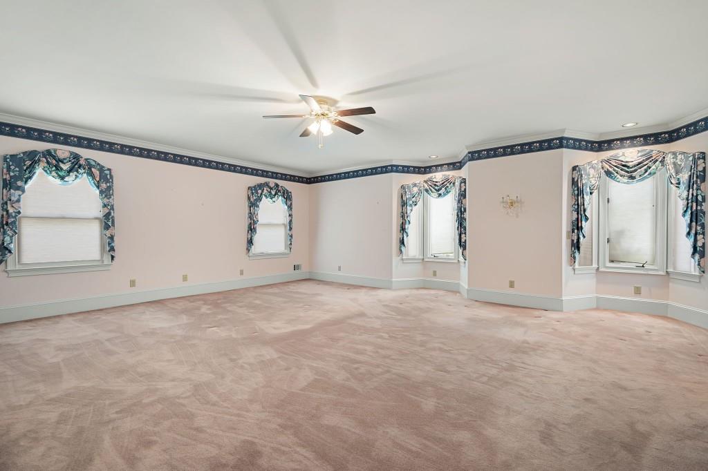 1471 Beaumont Drive NW