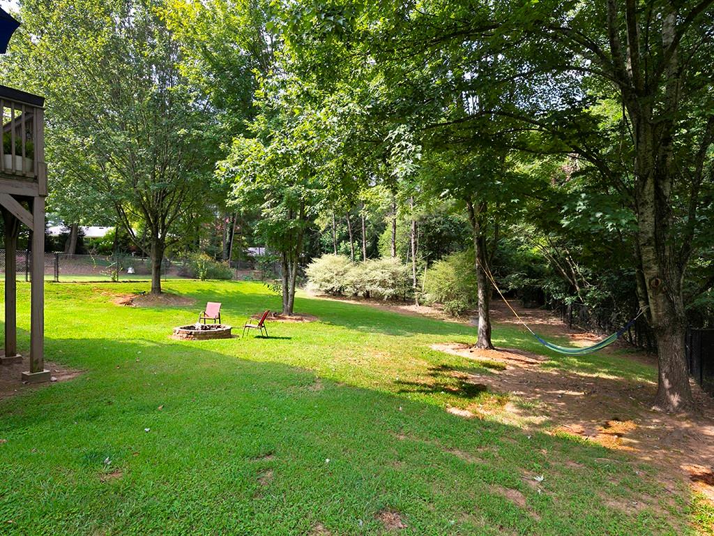 251 Heathridge Lane SE