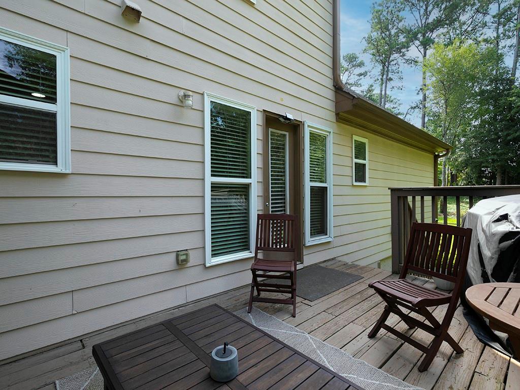 251 Heathridge Lane SE