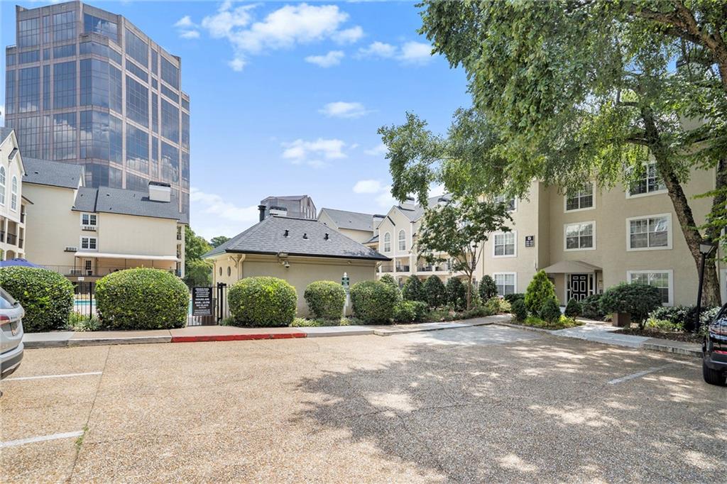 3655 Habersham Road Unit #141 B