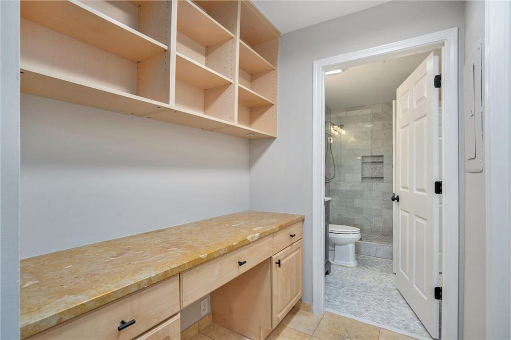 3655 Habersham Road Unit #141 B