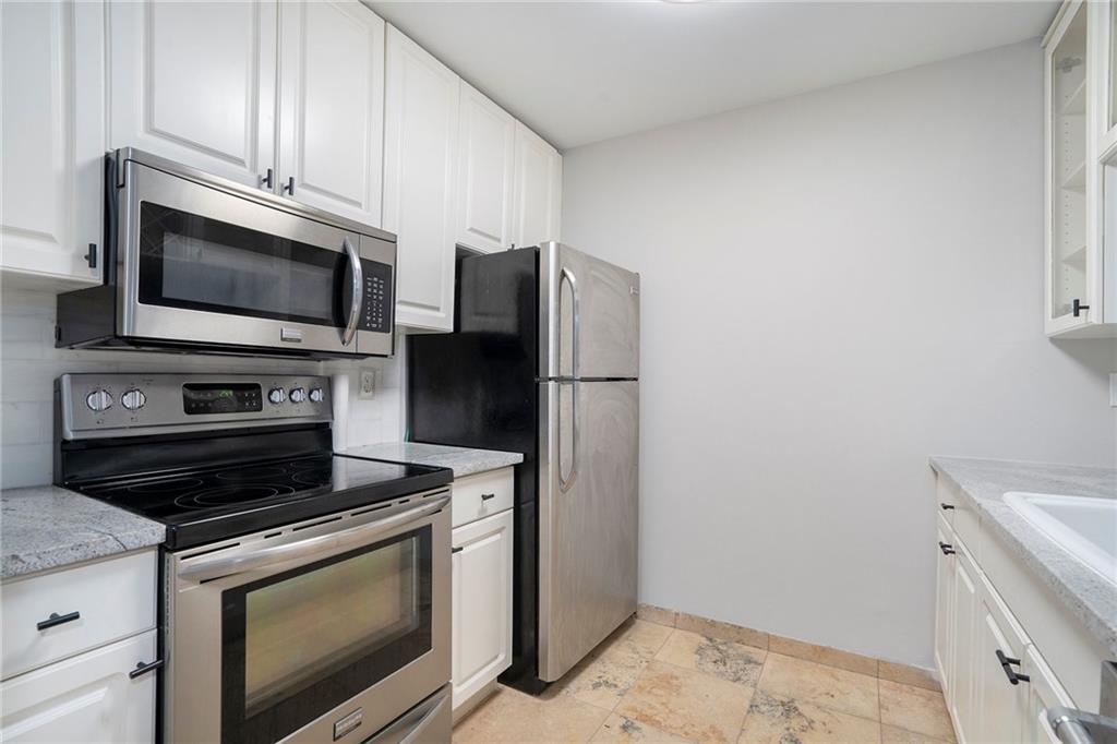 3655 Habersham Road Unit #141 B