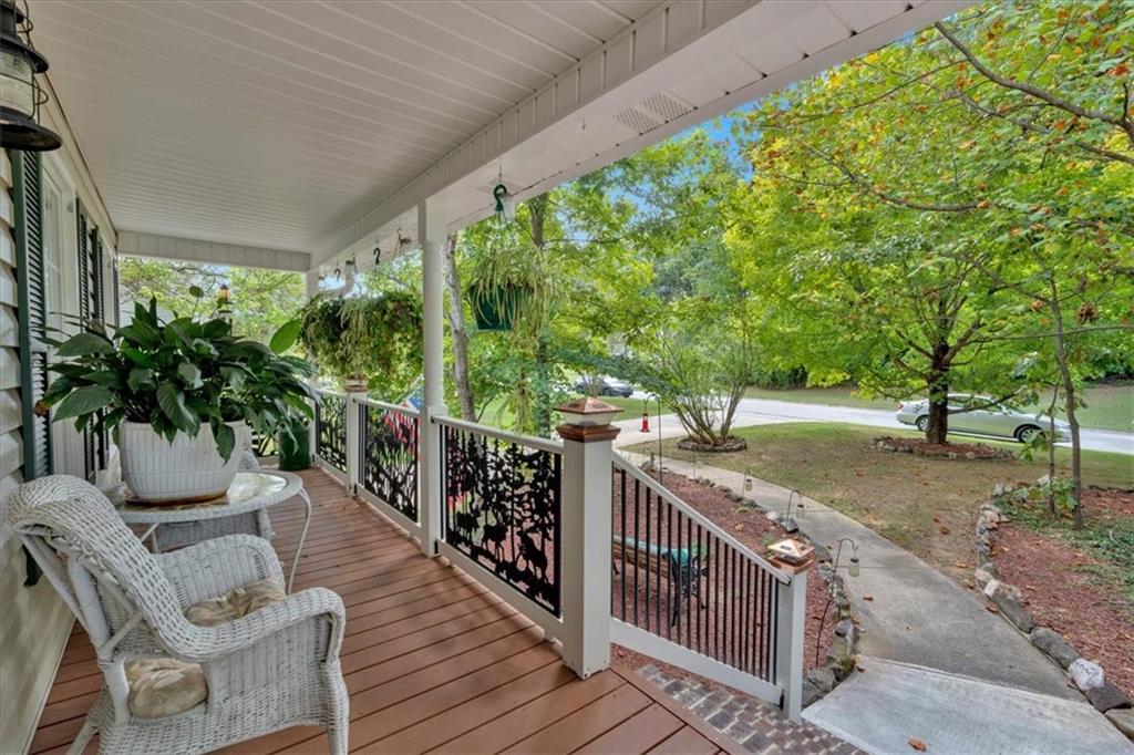 138 NE Sadler Drive
