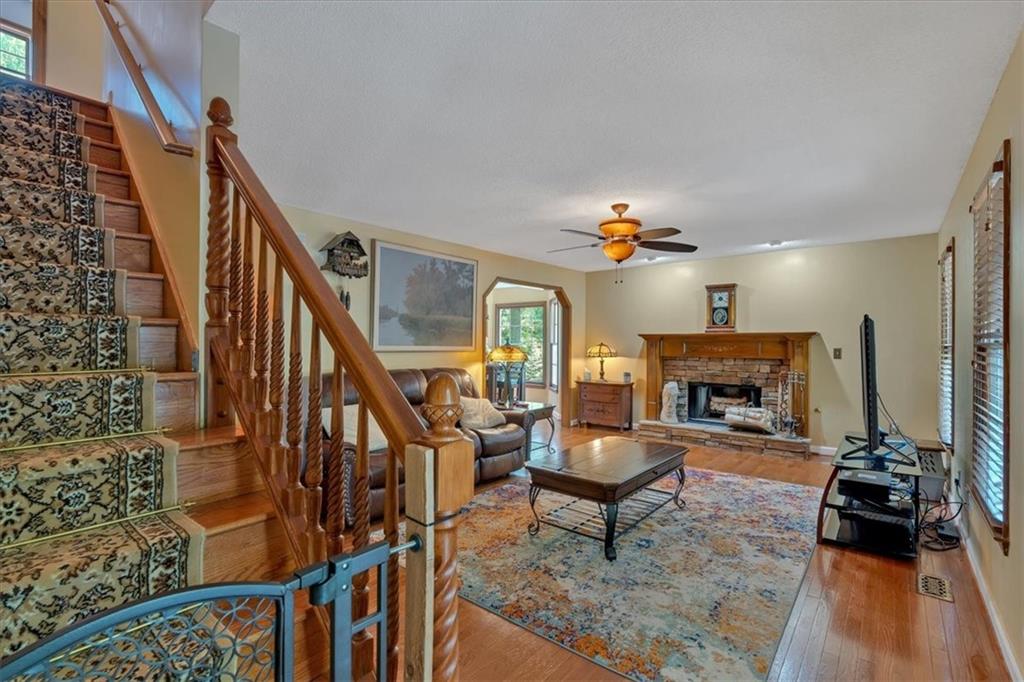 138 NE Sadler Drive