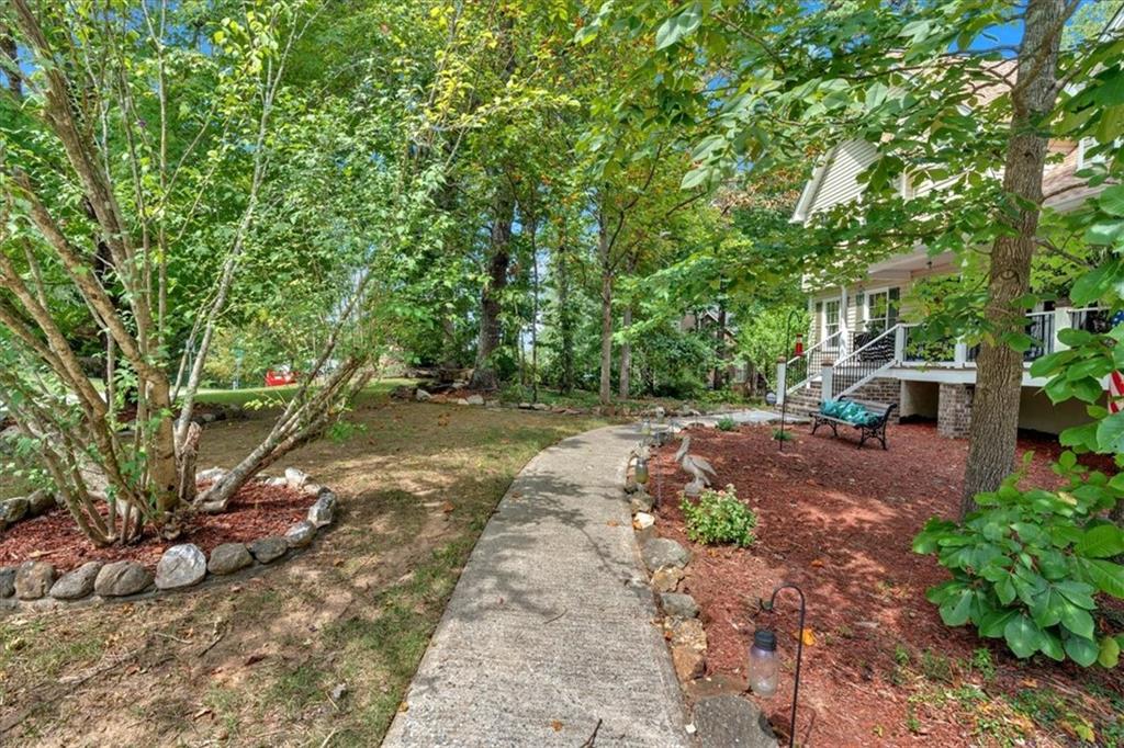 138 NE Sadler Drive