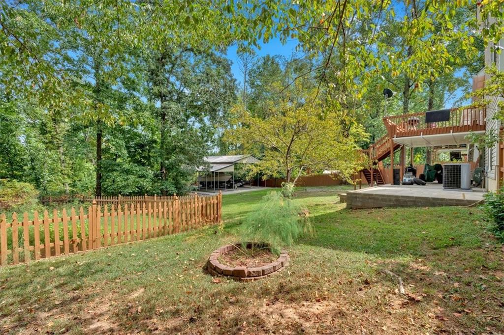 138 NE Sadler Drive