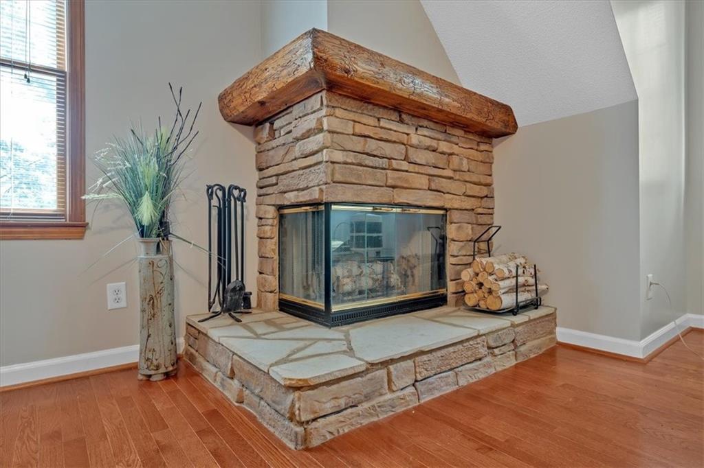 138 NE Sadler Drive