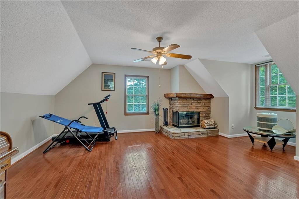 138 NE Sadler Drive