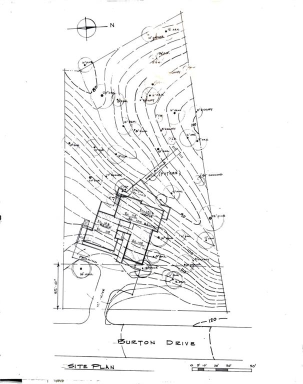 1038 Burton Drive NE