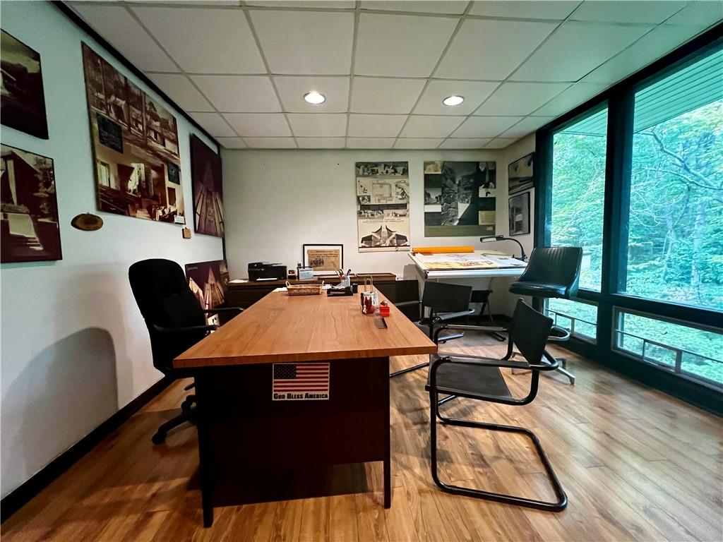 1038 Burton Drive NE