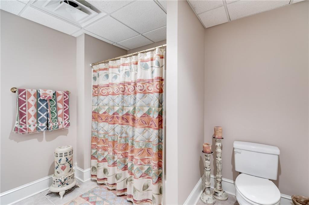 8561 Lake Forrest Drive