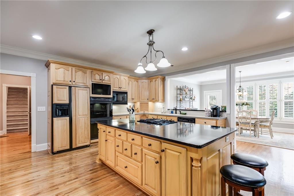 8561 Lake Forrest Drive