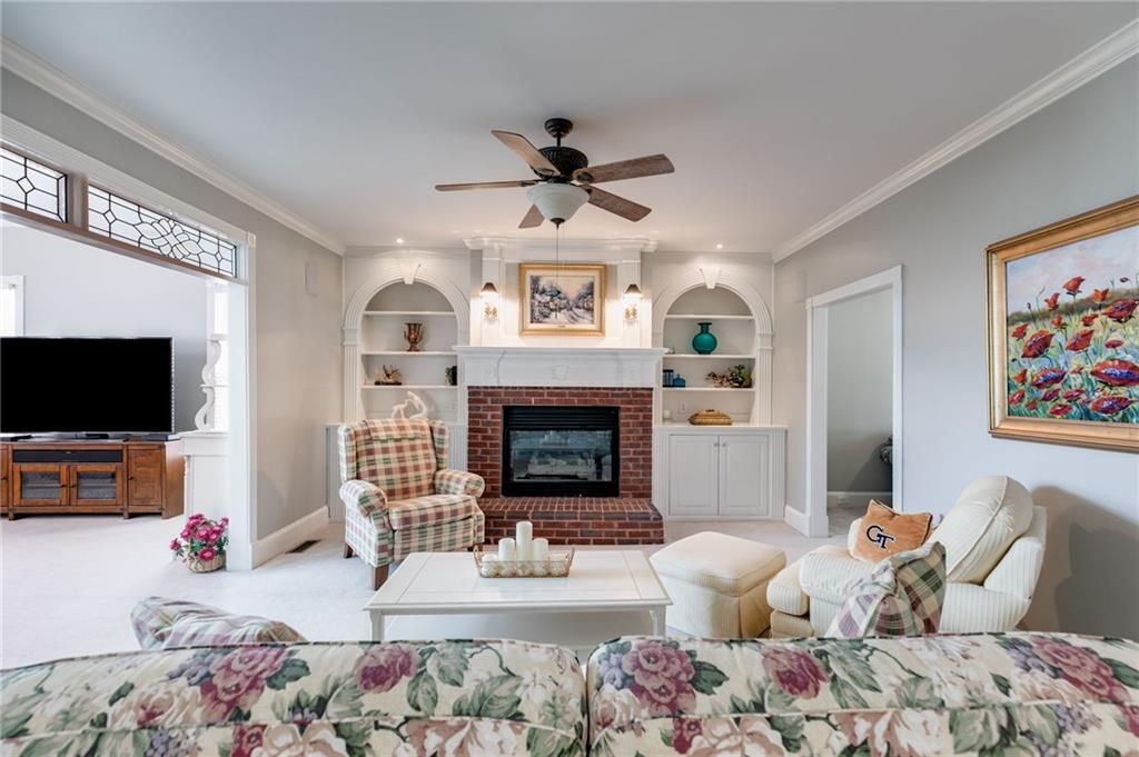 8561 Lake Forrest Drive