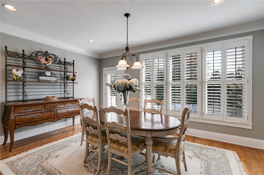 8561 Lake Forrest Drive