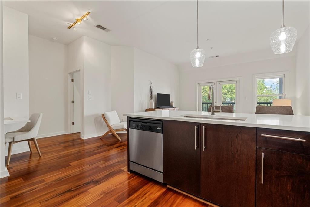 870 Inman Village Parkway NE Unit 520