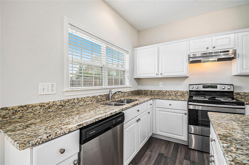 3617 Myrtlewood Court NW W