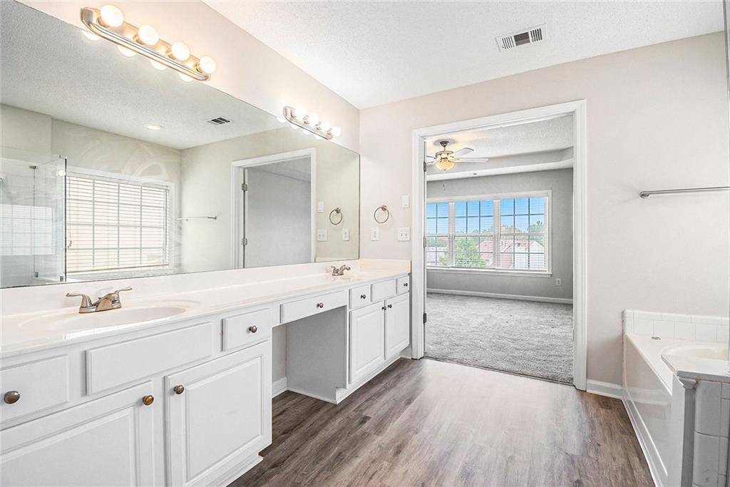 3617 Myrtlewood Court NW W