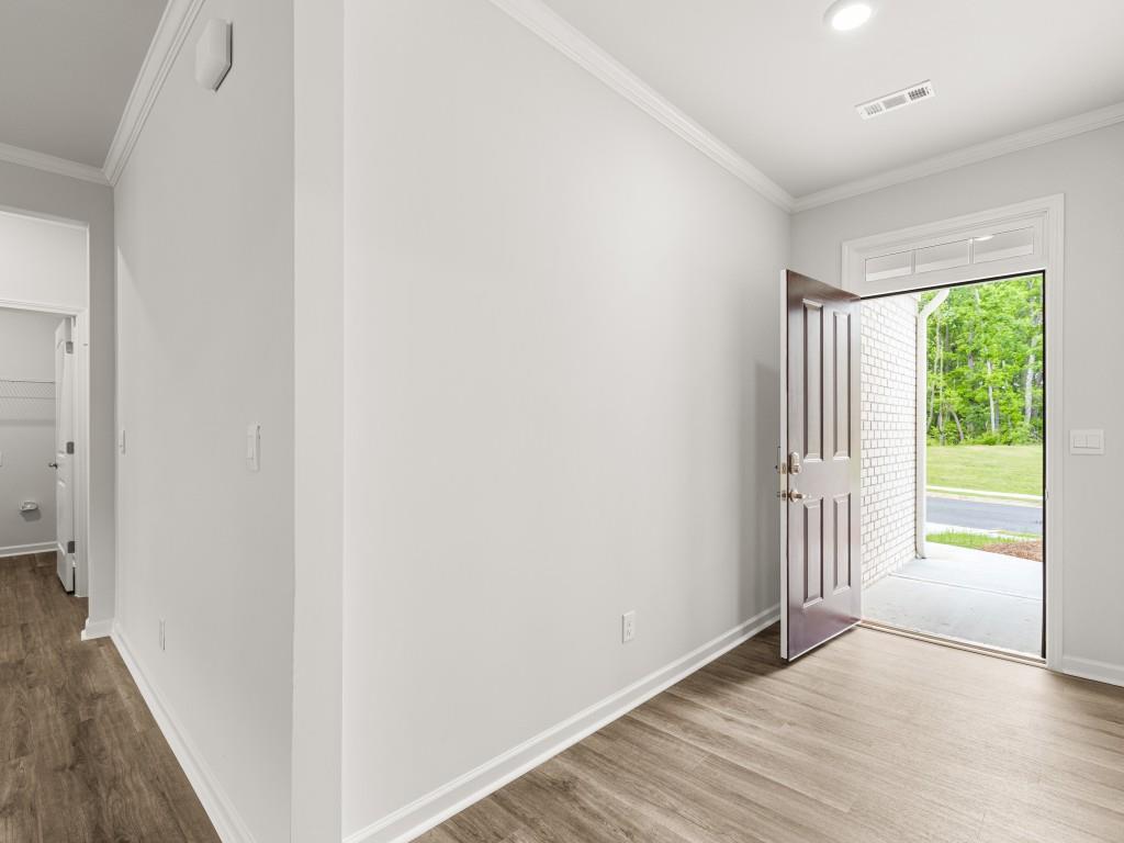 136 Majestic Oak Circle