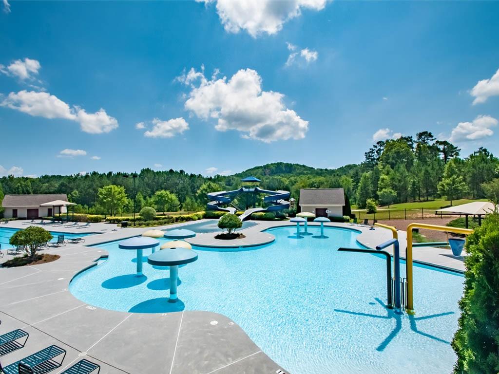 136 Majestic Oak Circle