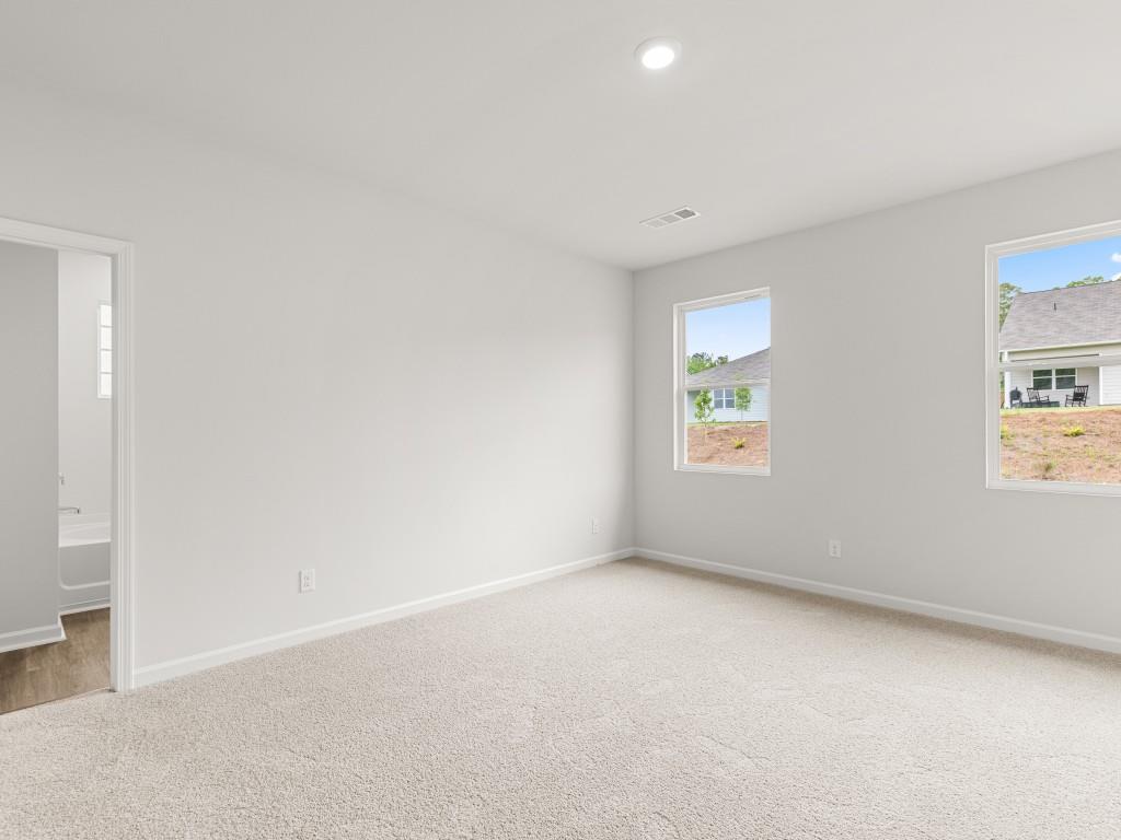 136 Majestic Oak Circle