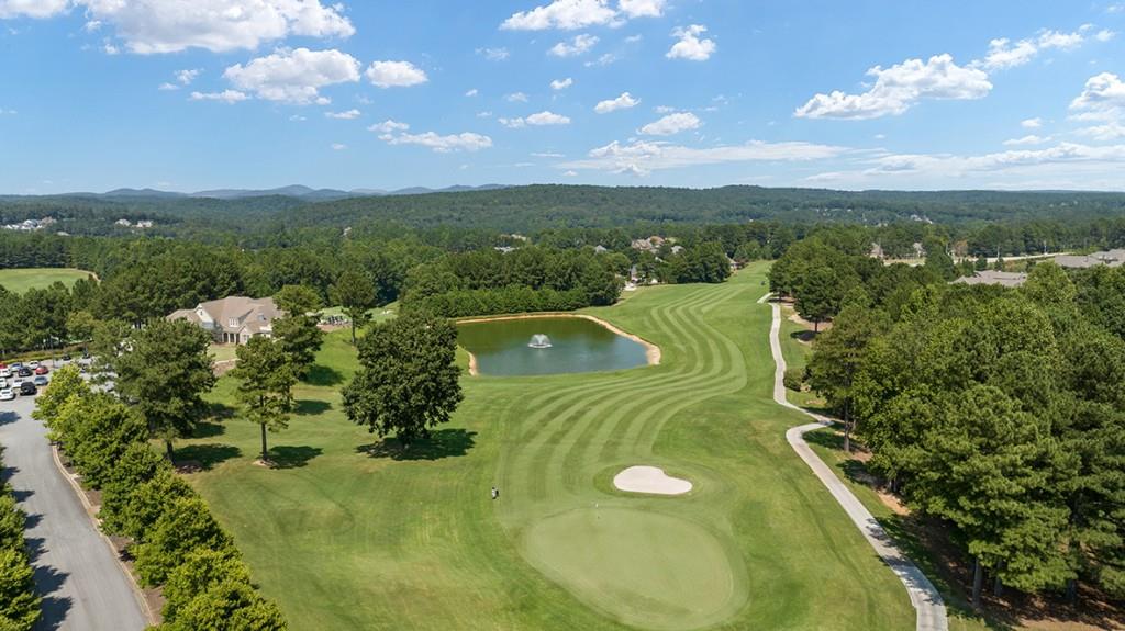 136 Majestic Oak Circle