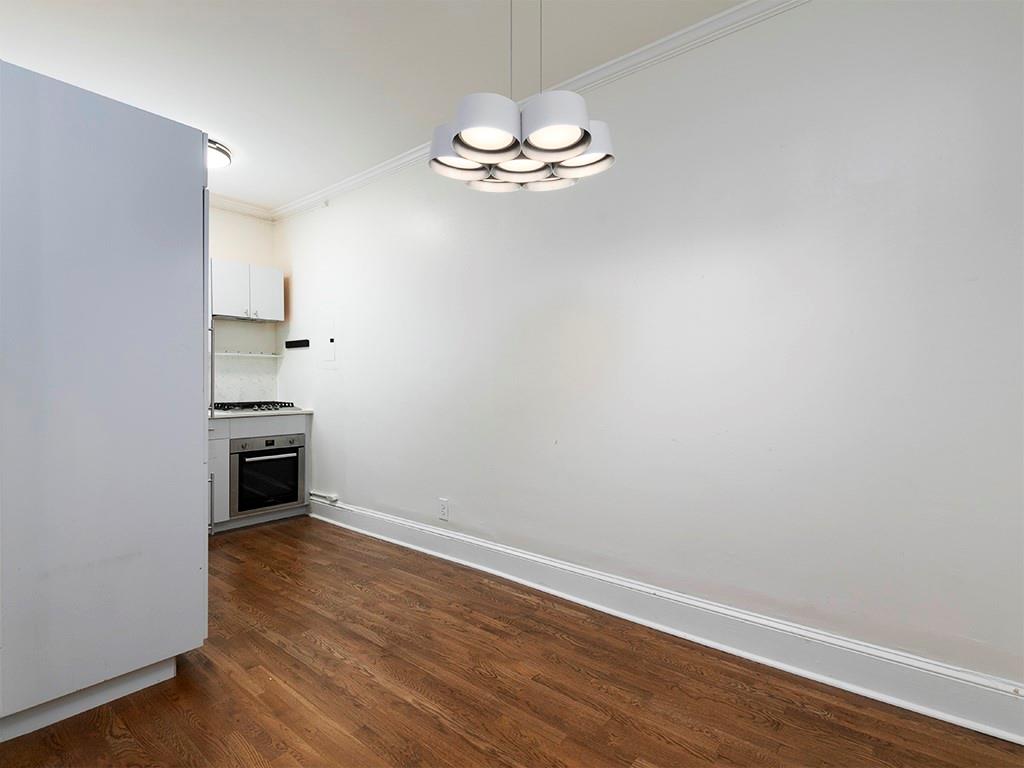 242 12th Street NE Unit 8