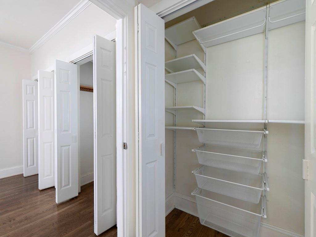 242 12th Street NE Unit 8