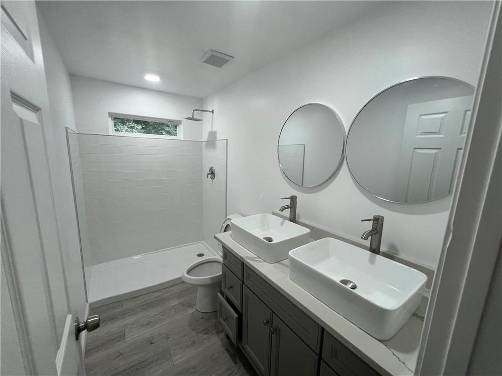 226 E Memorial Drive