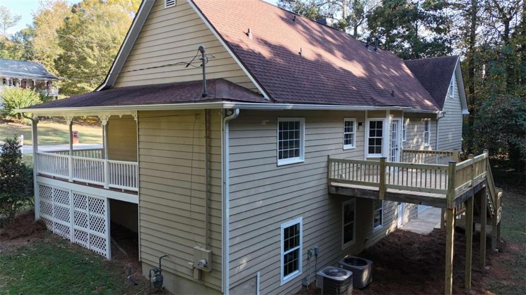 160 Southern Oaks Drive