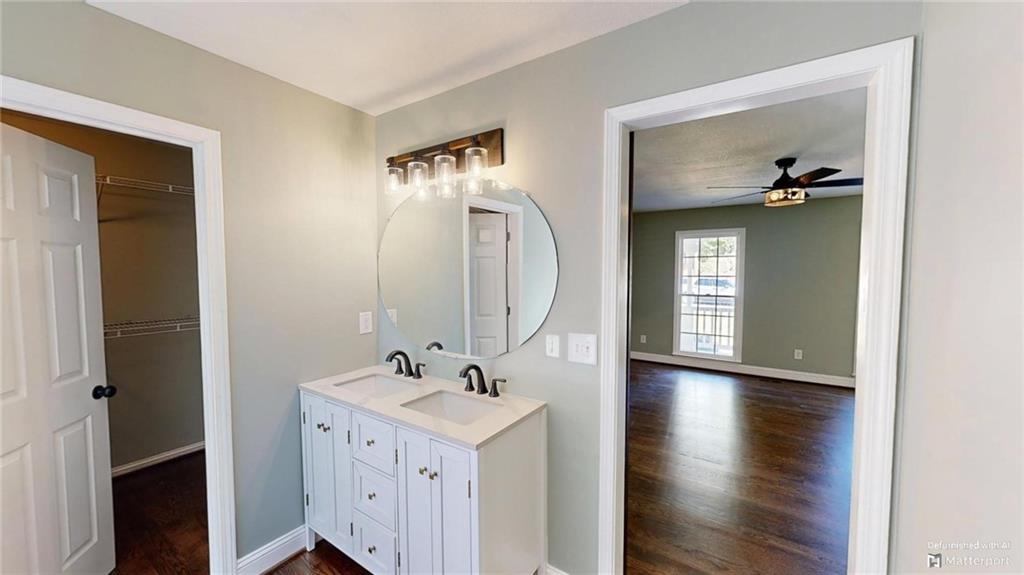 160 Southern Oaks Drive