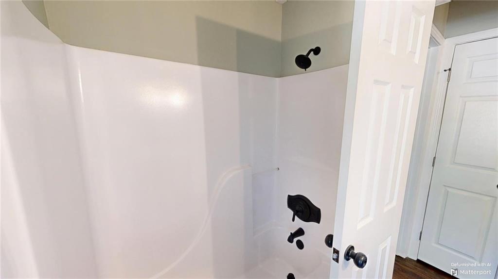 160 Southern Oaks Drive