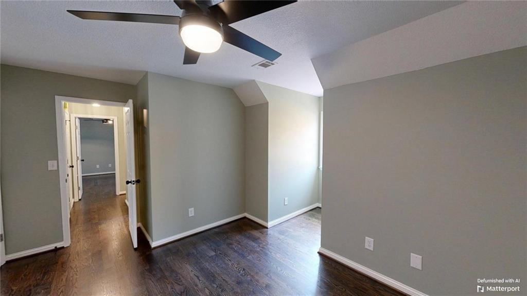 160 Southern Oaks Drive