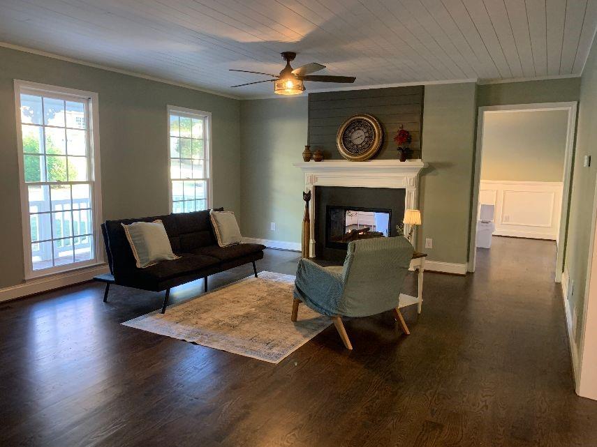 160 Southern Oaks Drive