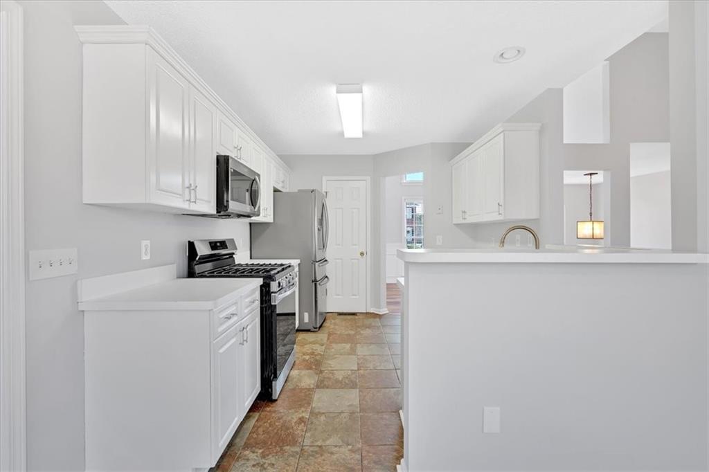 47 Saddle Horn Place