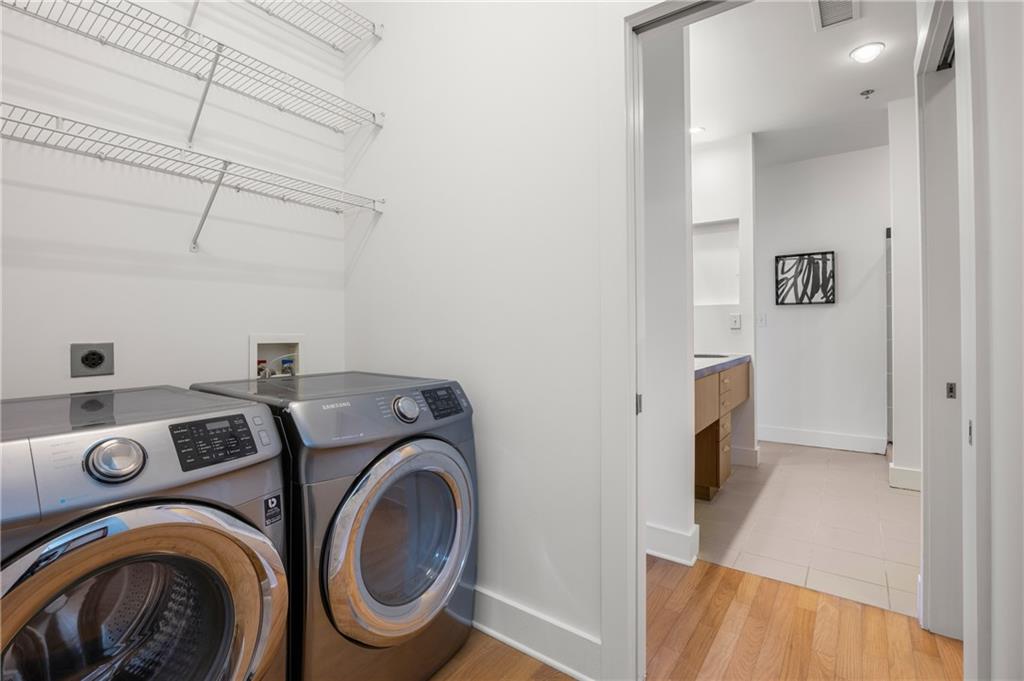 206 11th Street Unit 302