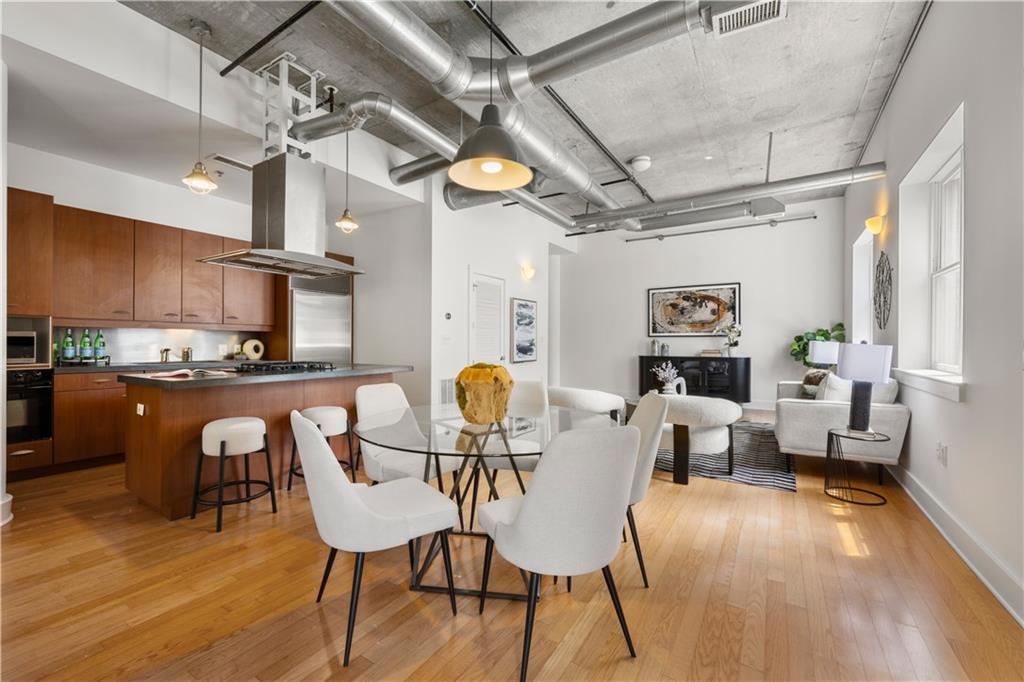 206 11th Street Unit 302