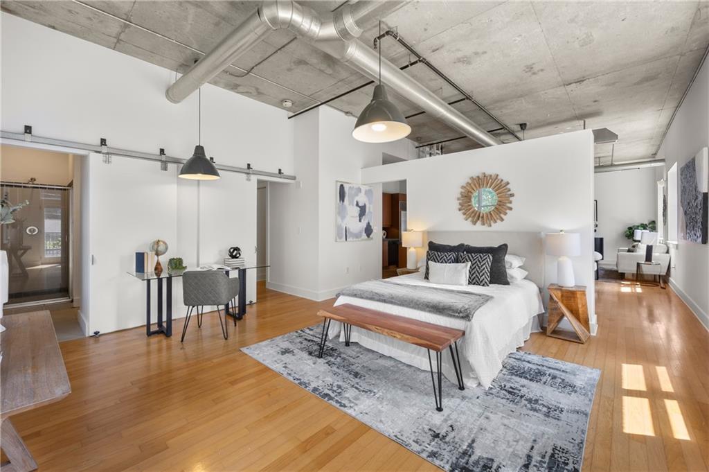 206 11th Street Unit 302