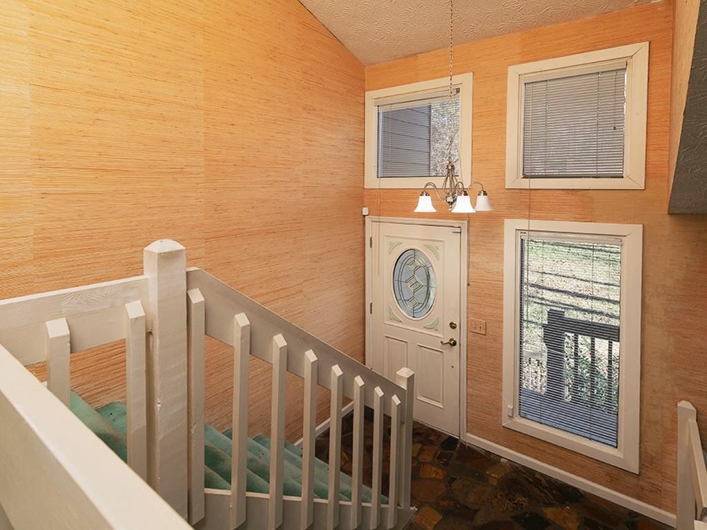 3504 Cedar Valley Drive SE