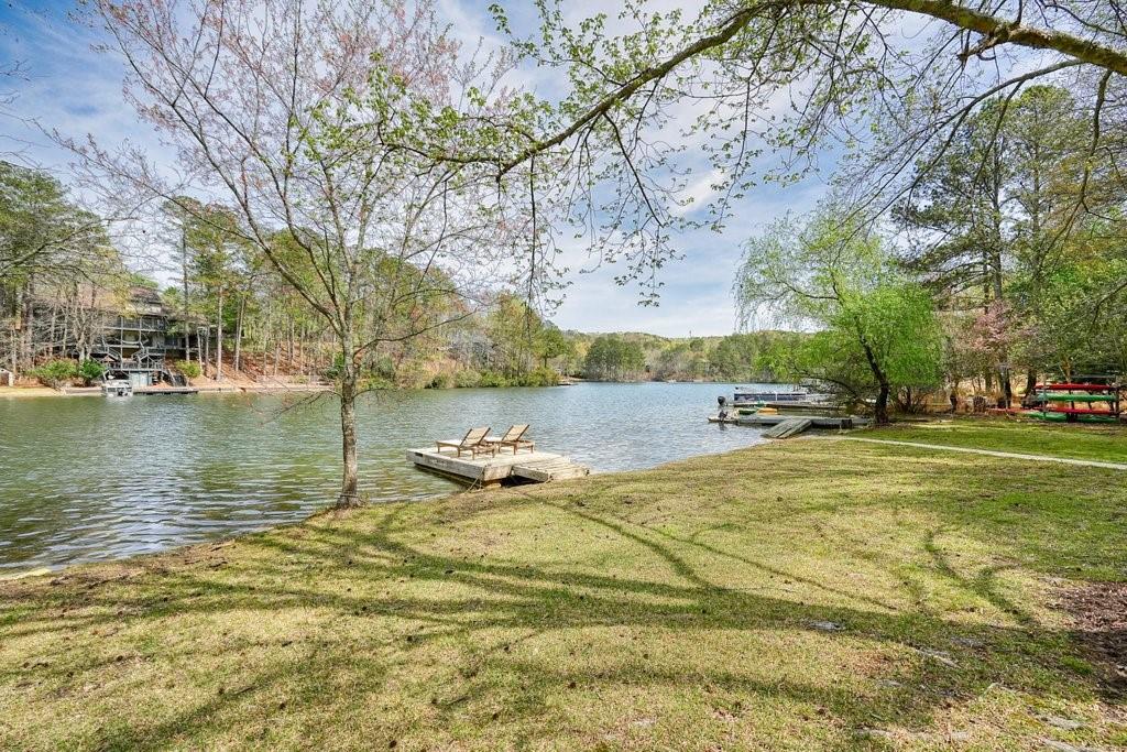 227 White Antelope Street