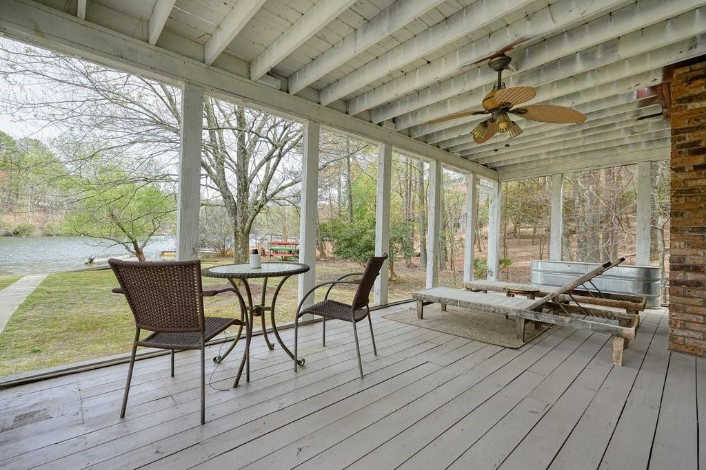 227 White Antelope Street