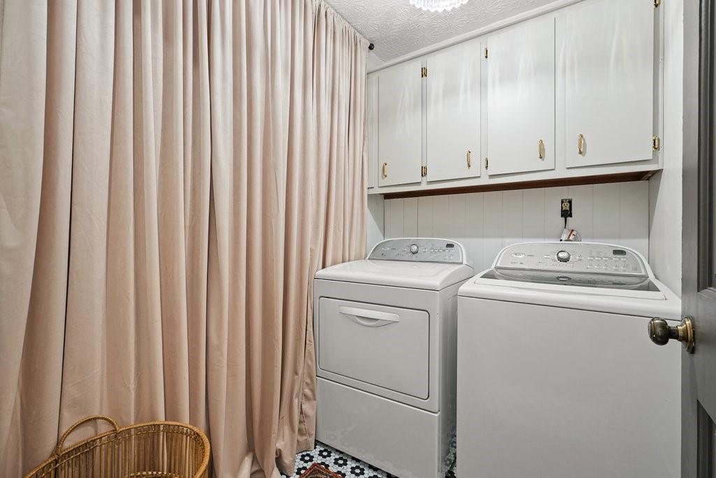 227 White Antelope Street