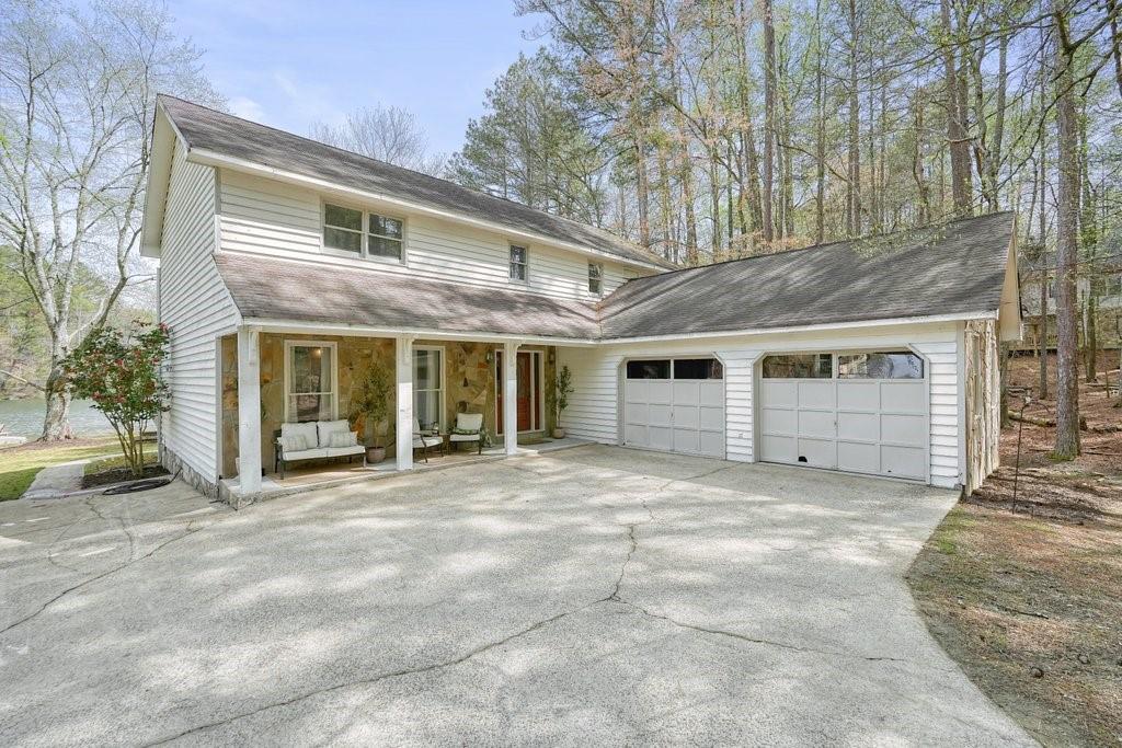 227 White Antelope Street