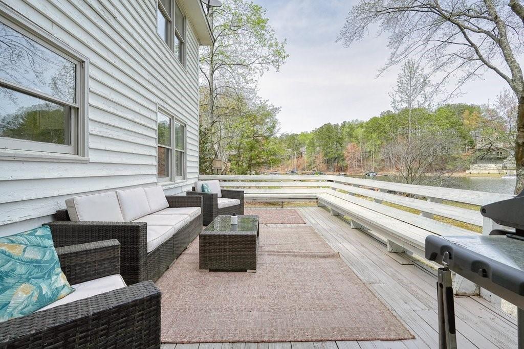 227 White Antelope Street