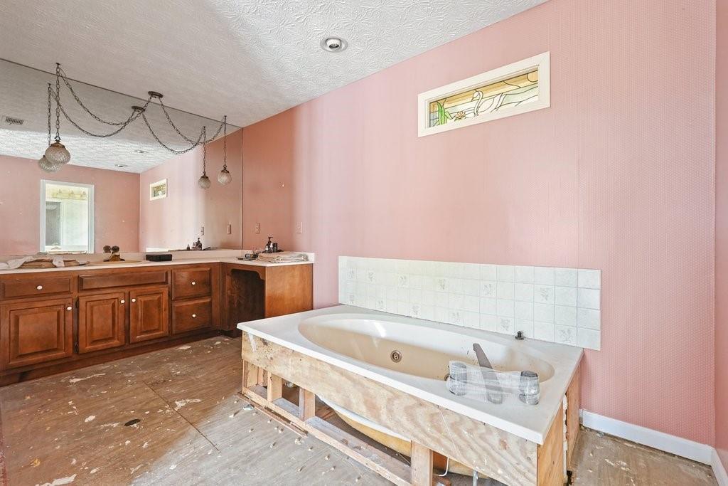 227 White Antelope Street